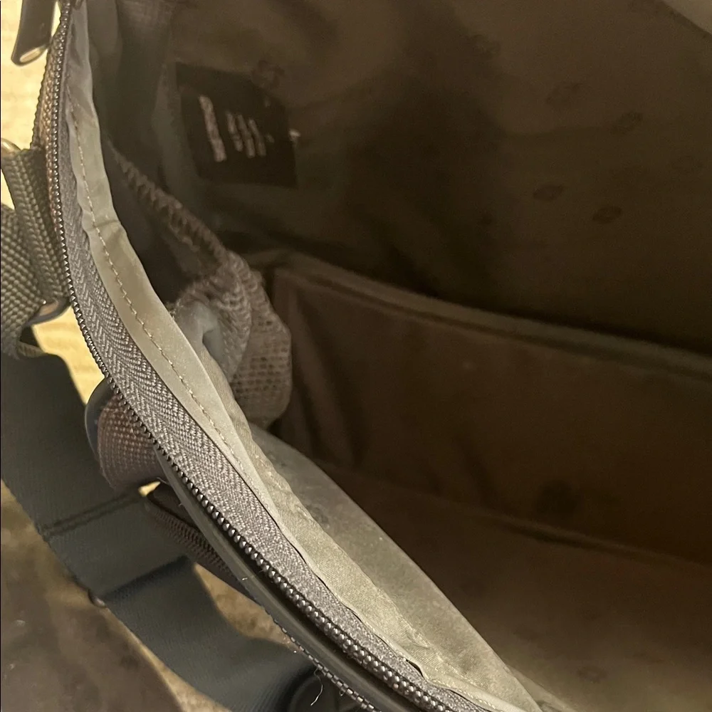 Samsonite Vintage Overnight Travel Bag Brown Gray
